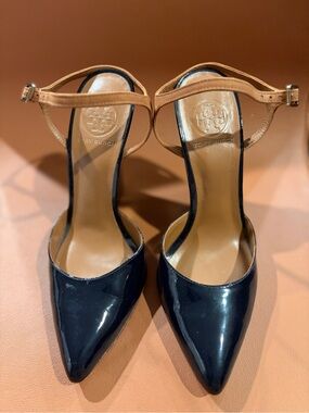 Tory Burch Two-Tone Pointed Toe Ankle-Strap Pumps in Black and Tan
